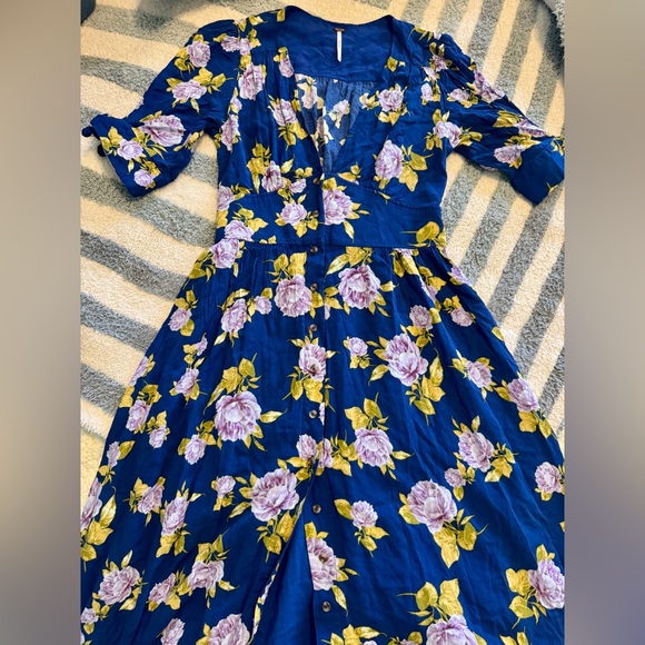 Free People Printed Love of My Life Midi Dress Floral Blue XS Button Front Midi - Picture 12 of 16